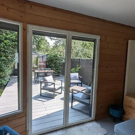 Holiday home Maison Au Jardin Des Plantes *