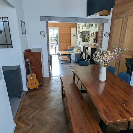 Maison Au Jardin Des Plantes