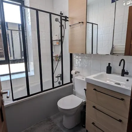 Maison Au Jardin Des Plantes