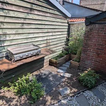 Maison Au Jardin Des Plantes