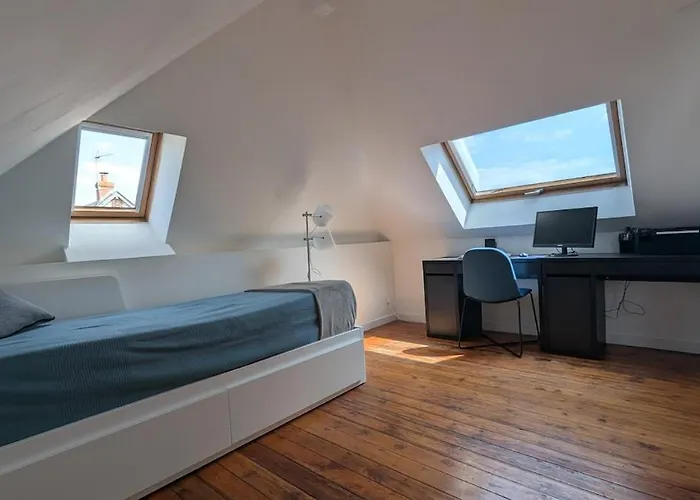 Maison Au Jardin Des Plantes *